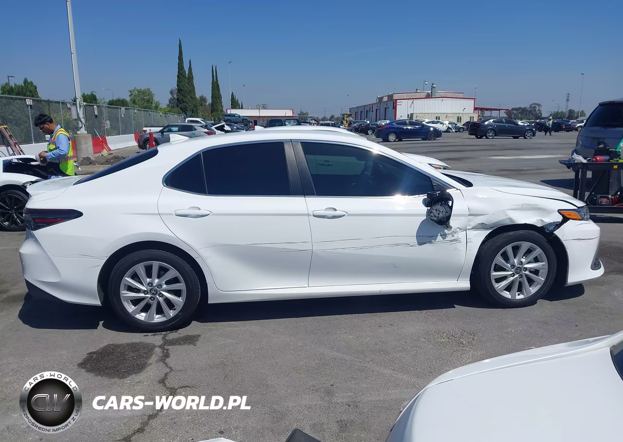 2024 Toyota Camry Le VIN:4T1R11AK9RU885231 - 13