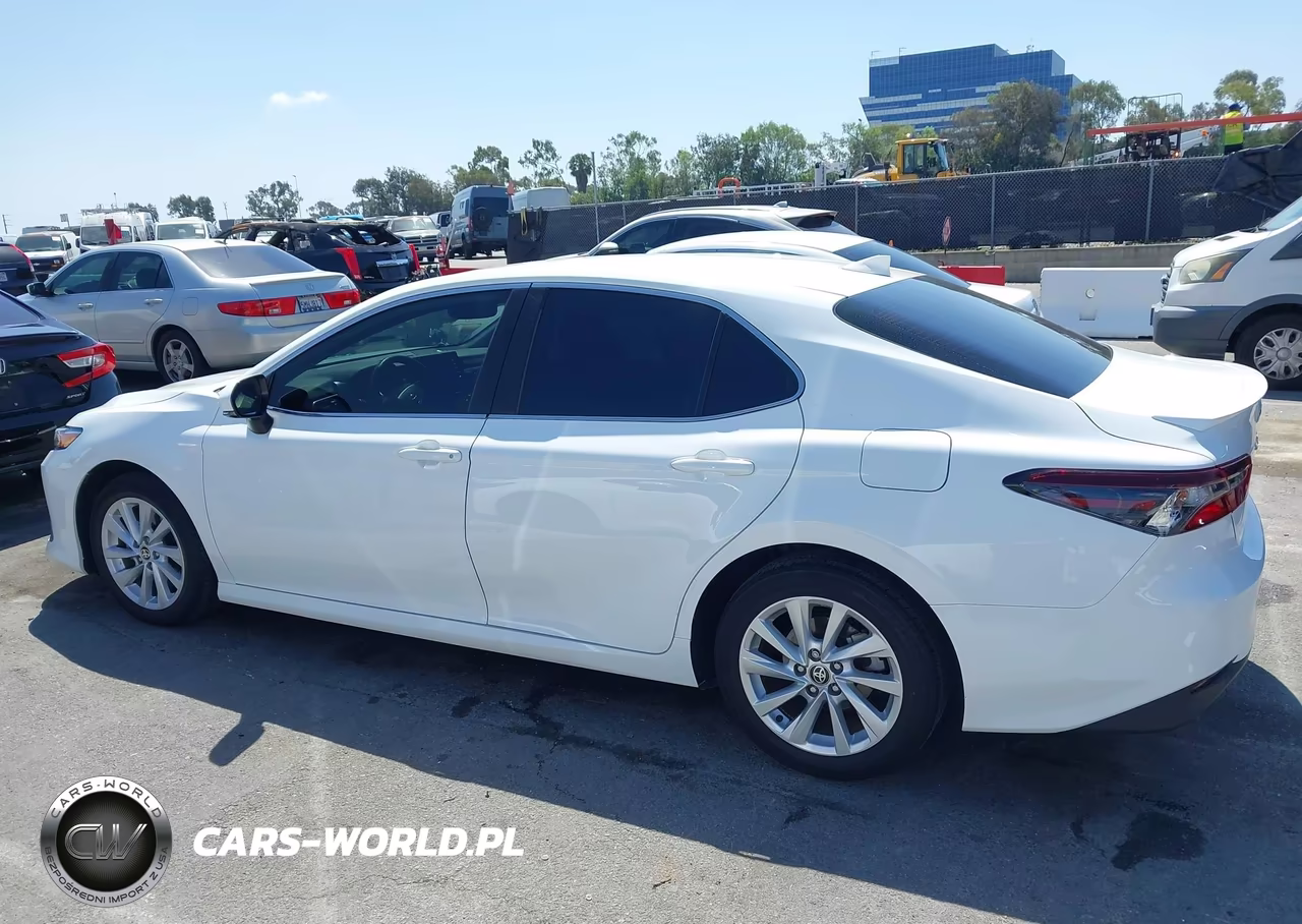 2024 Toyota Camry Le VIN:4T1R11AK9RU885231 - 14
