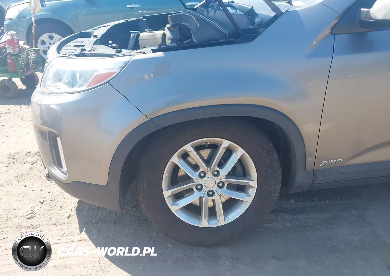 2015 Kia Sorento Lx VIN:5XYKTDA65FG554700 - 6