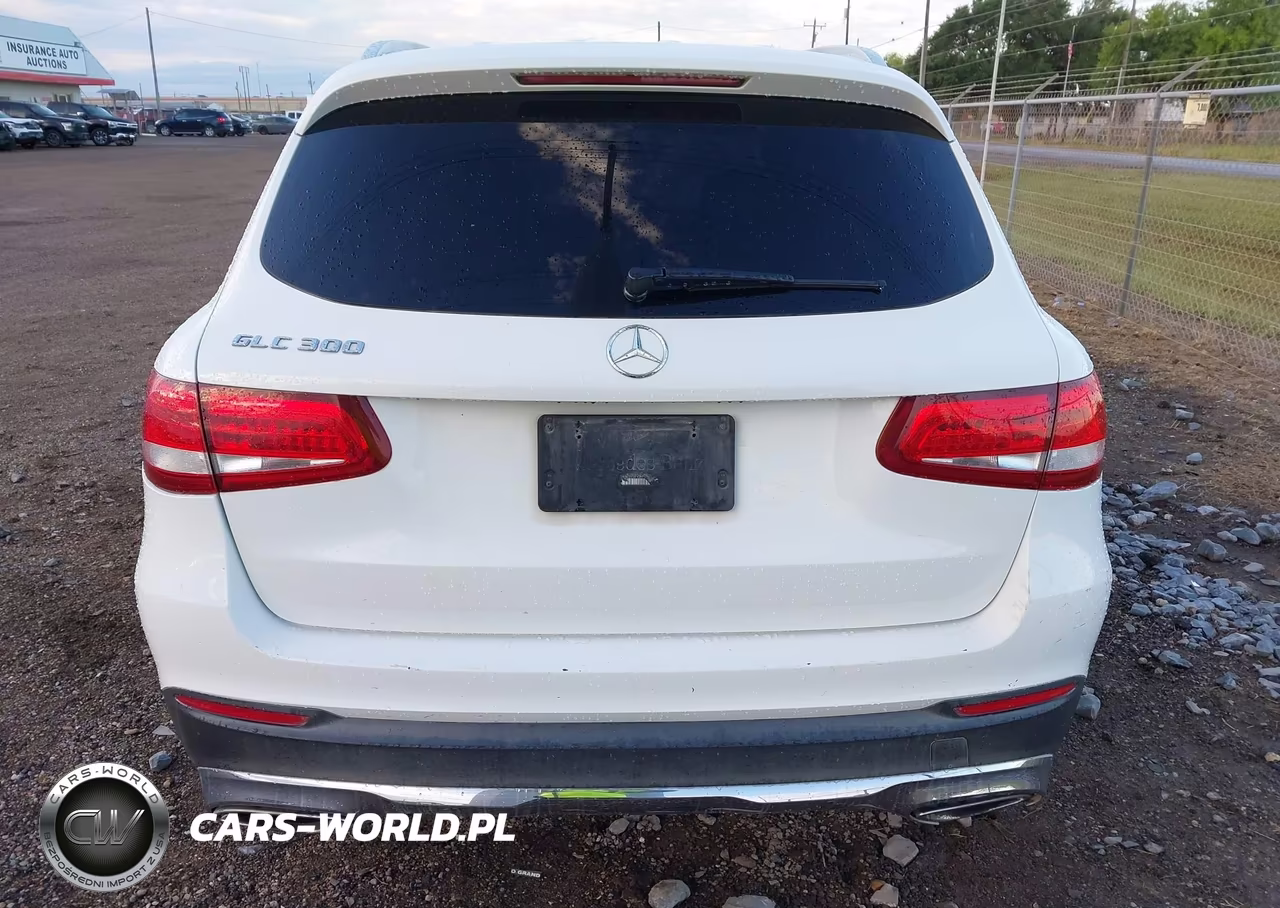 2018 Mercedes-Benz Glc 300 4Matic VIN:WDC0G4KB0JV074891 - 16