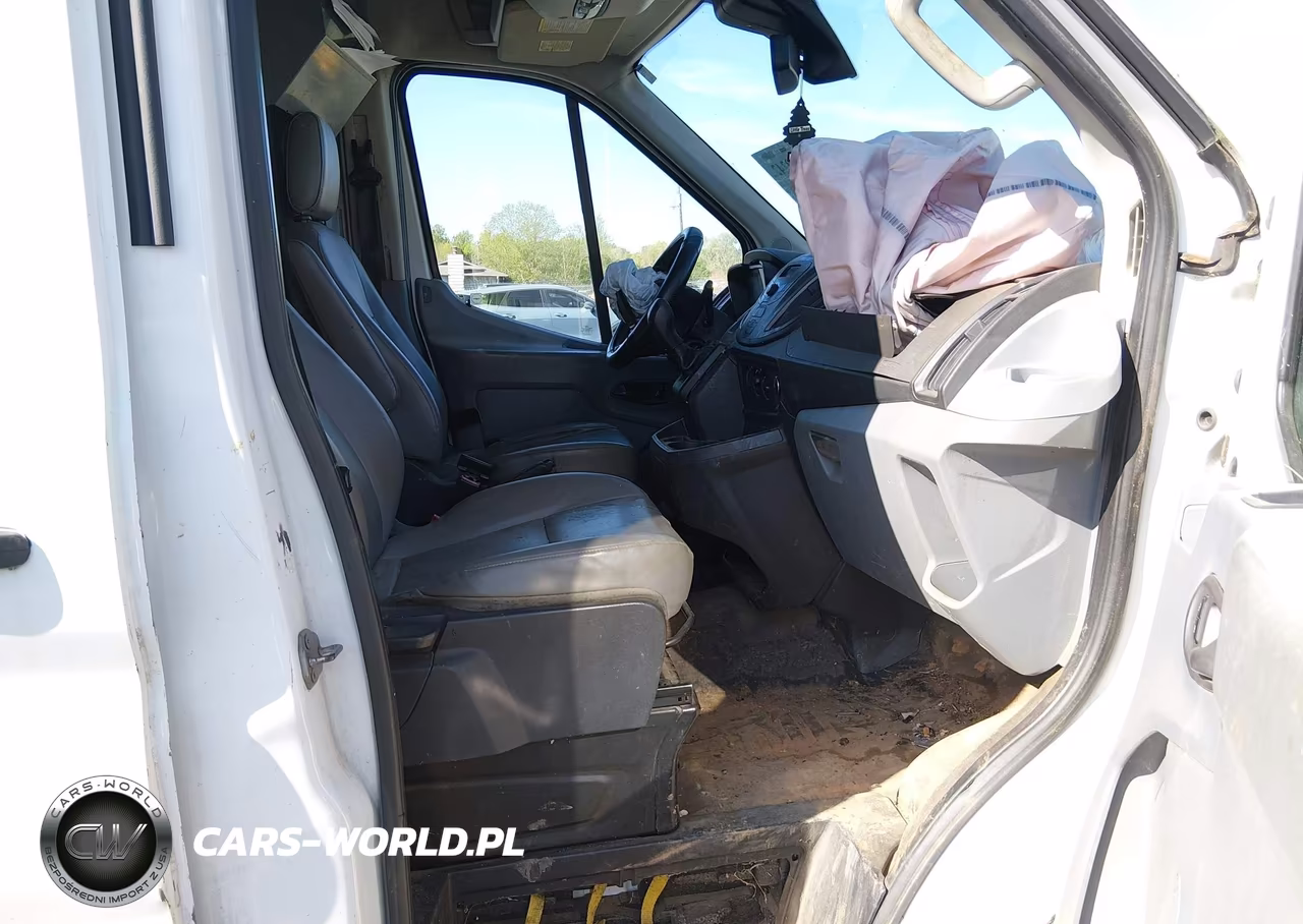 2015 Ford Transit-250 VIN:1FTNR1CM0FKA52175 - 5