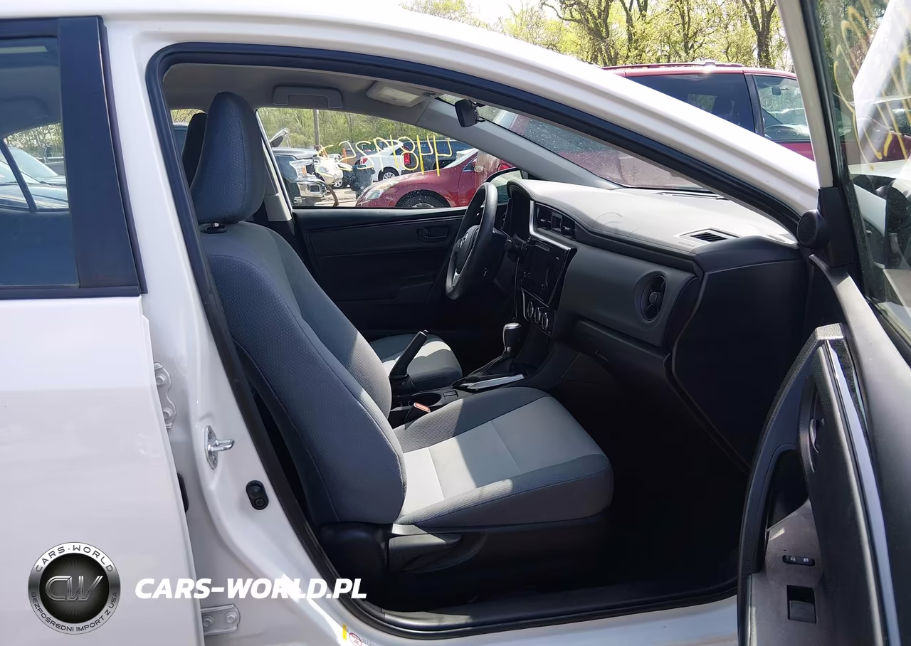 2017 Toyota Corolla L VIN:2T1BURHE0HC944464 - 5