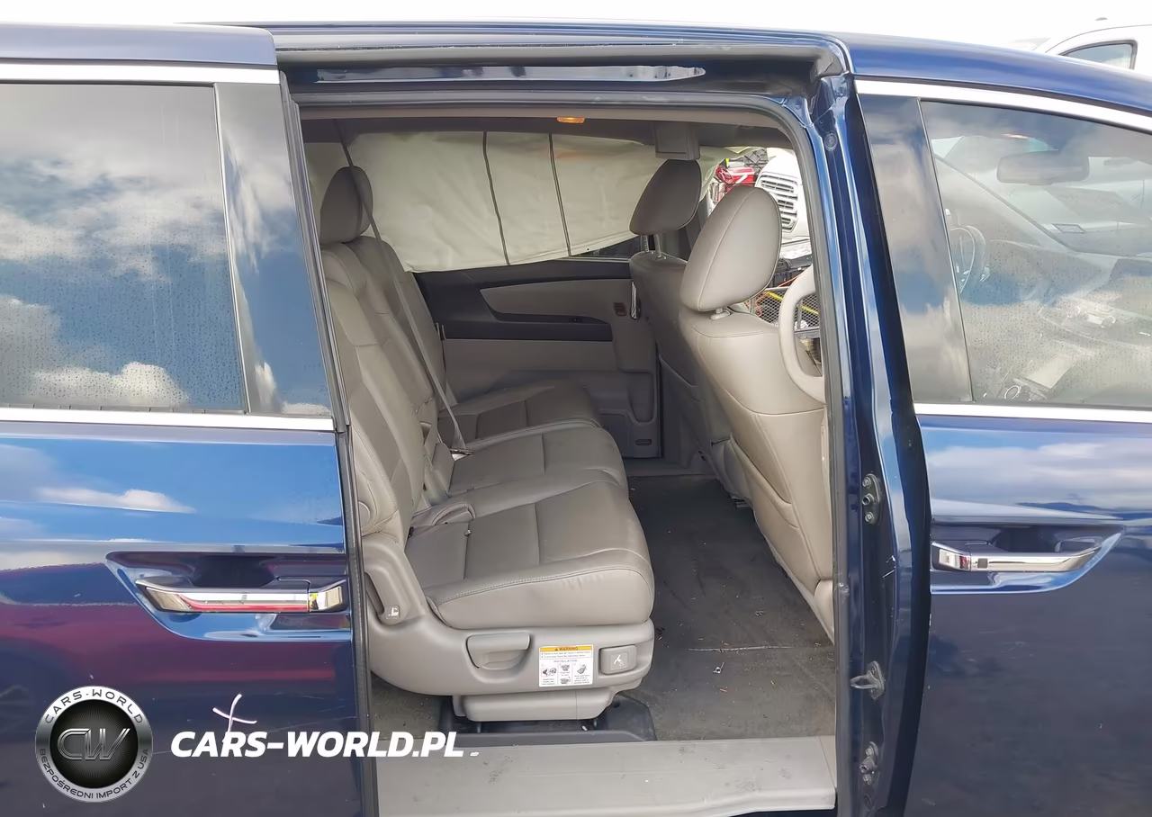 2015 Honda Odyssey Touring-Touring Elite VIN:5FNRL5H92FB028150 - 8