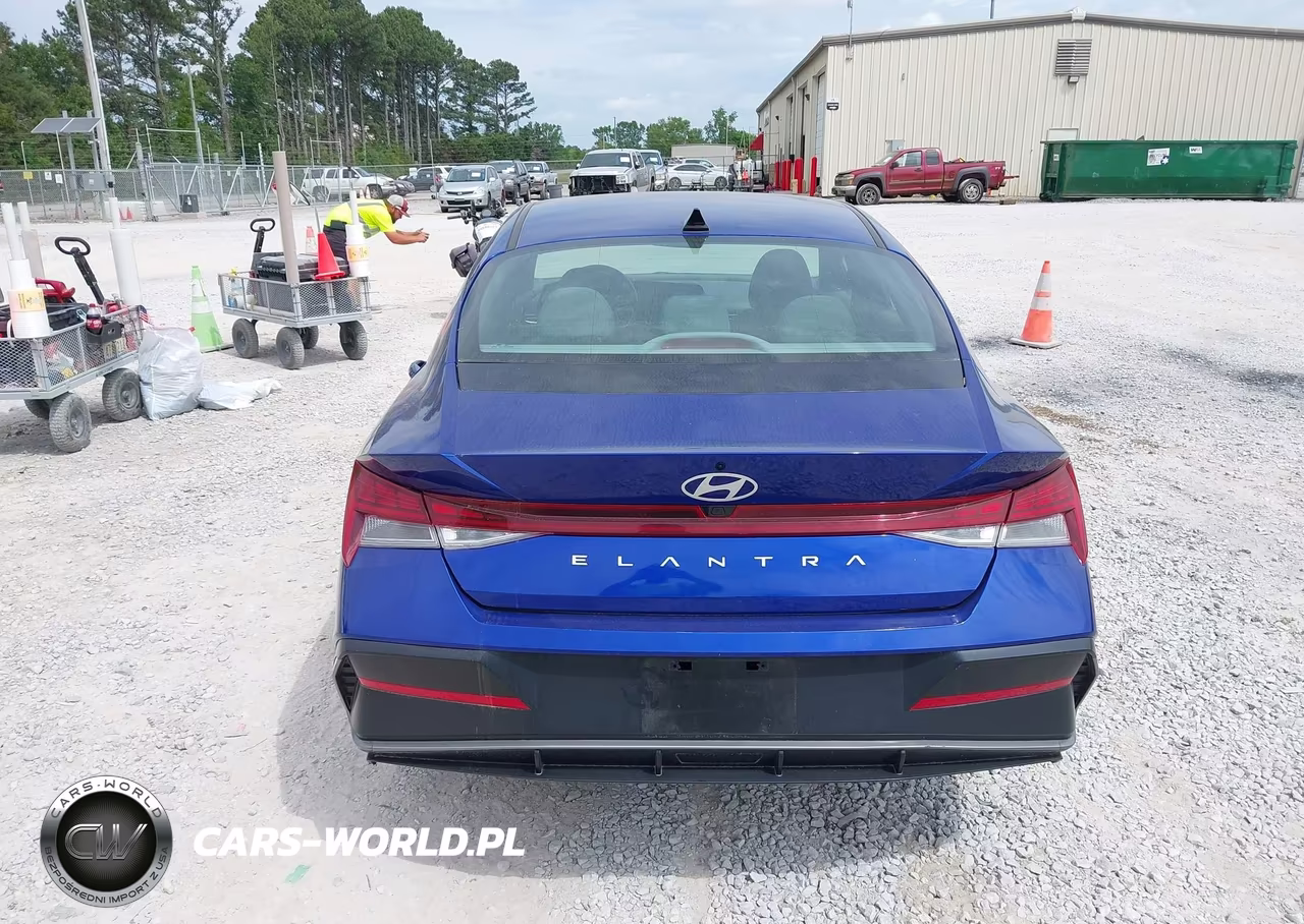 2025 Hyundai Elantra Sel Convenience VIN:KMHLS4DG7SU873306 - 16
