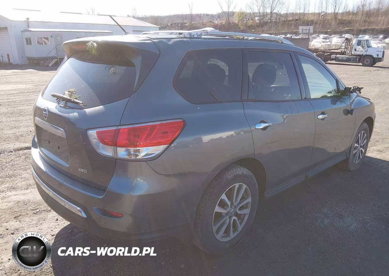 2016 Nissan Pathfinder S VIN:5N1AR2MM1GC624672 - 4