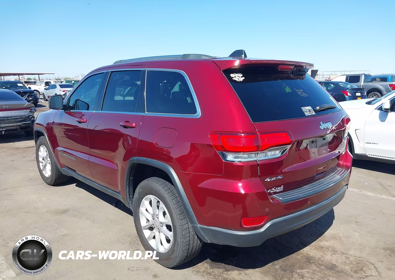 2021 Jeep Grand Cherokee Laredo X 4X4 VIN:1C4RJFAG4MC829421 - 3