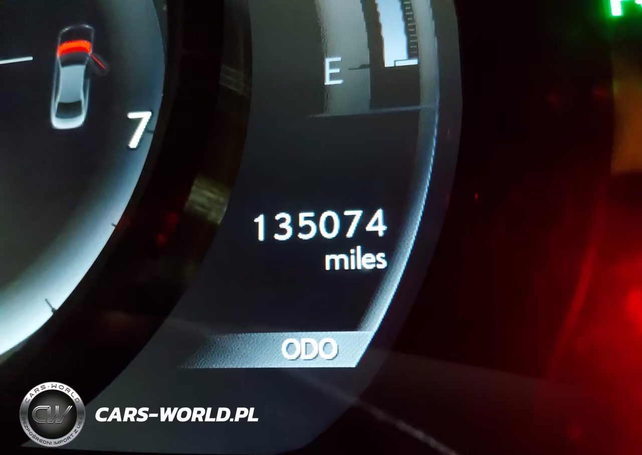 2018 Lexus Is 300 VIN:JTHC81D23J5028045 - 15