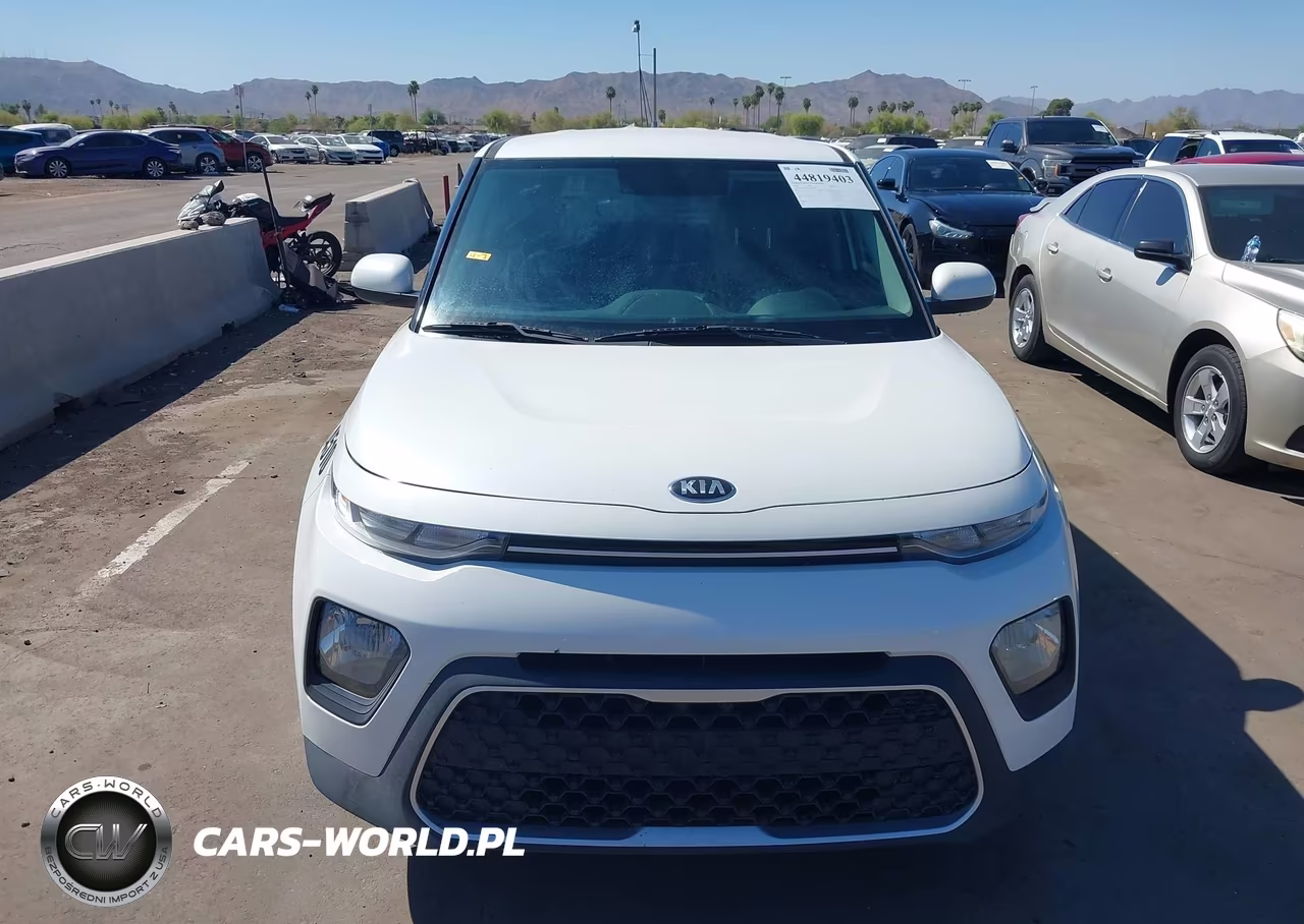 2020 Kia Soul Lx VIN:KNDJ23AU2L7068992 - 12