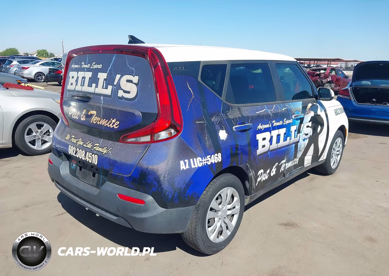 2020 Kia Soul Lx VIN:KNDJ23AU2L7068992 - 4