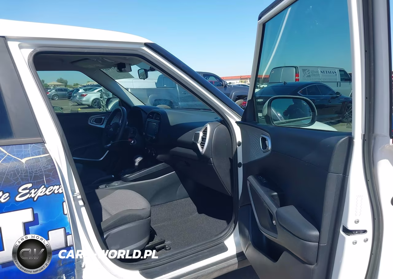 2020 Kia Soul Lx VIN:KNDJ23AU2L7068992 - 5
