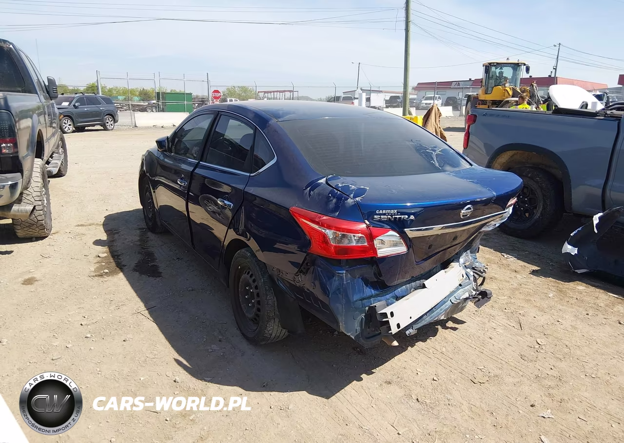 2017 Nissan Sentra S VIN:3N1AB7AP2HY295643 - 3