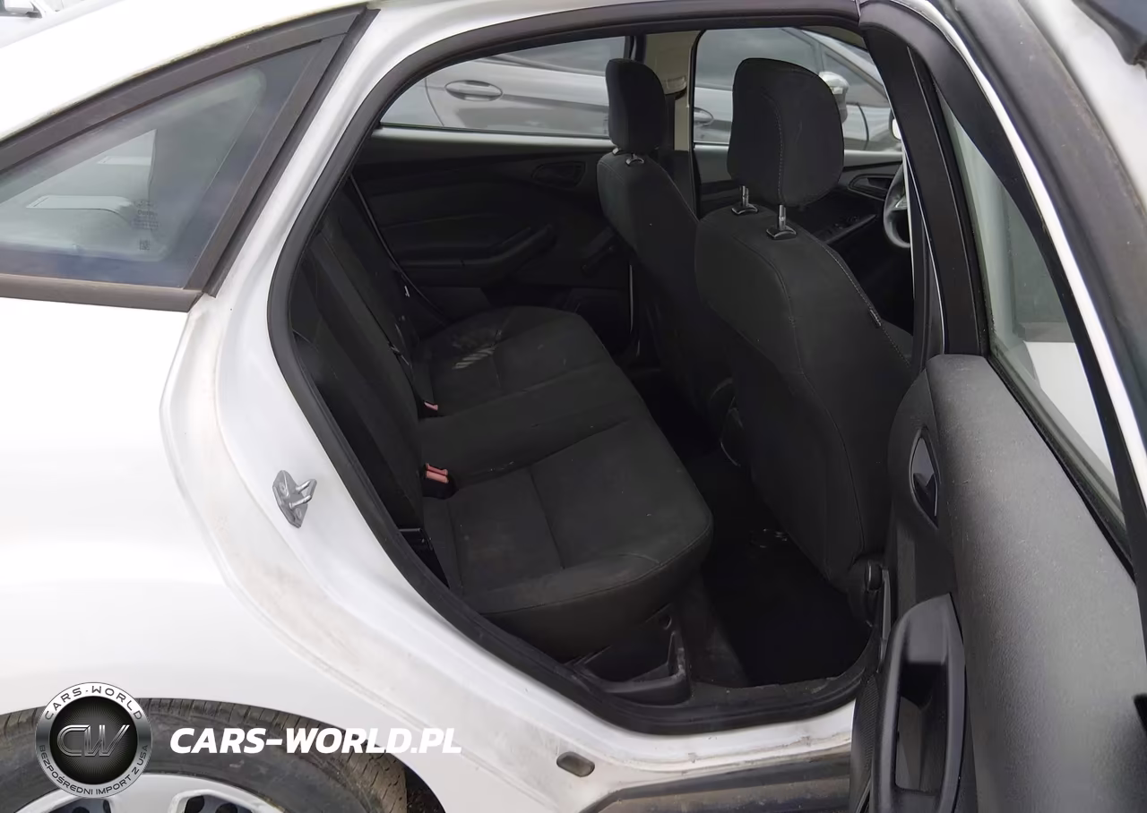 2016 Ford Focus S VIN:1FADP3E22GL207125 - 8