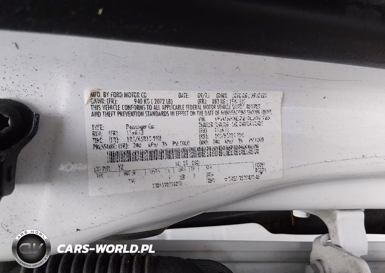 2016 Ford Focus S VIN:1FADP3E22GL207125 - 9
