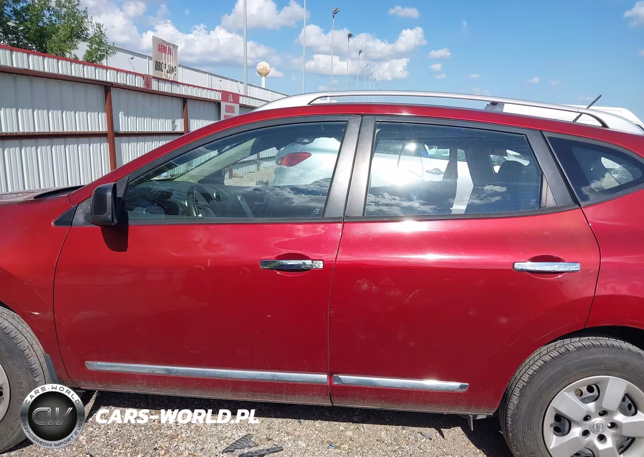 2014 Nissan Rogue Select S VIN:JN8AS5MTXEW621285 - 14