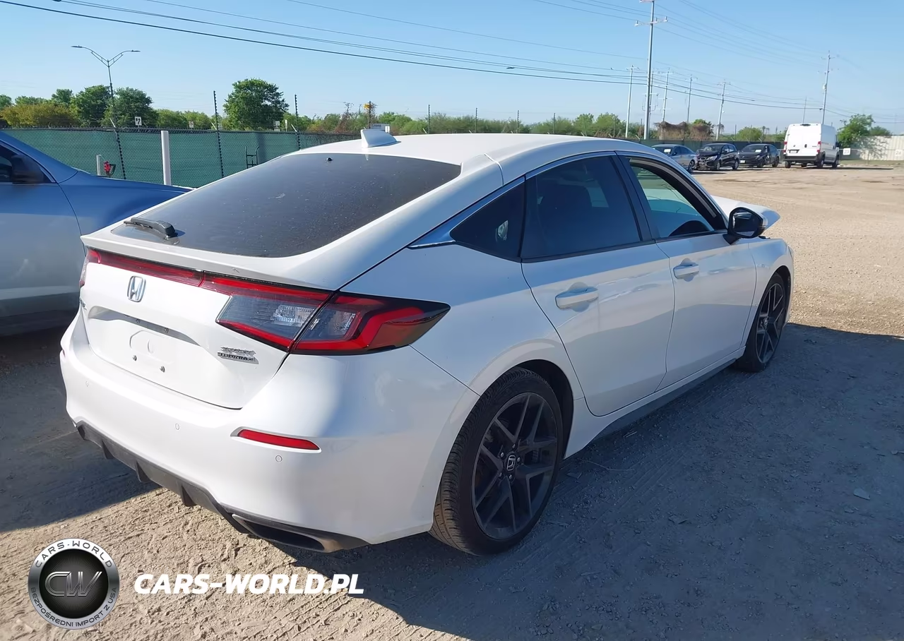 2024 Honda Civic Sport Touring VIN:19XFL1H86RE029508 - 4