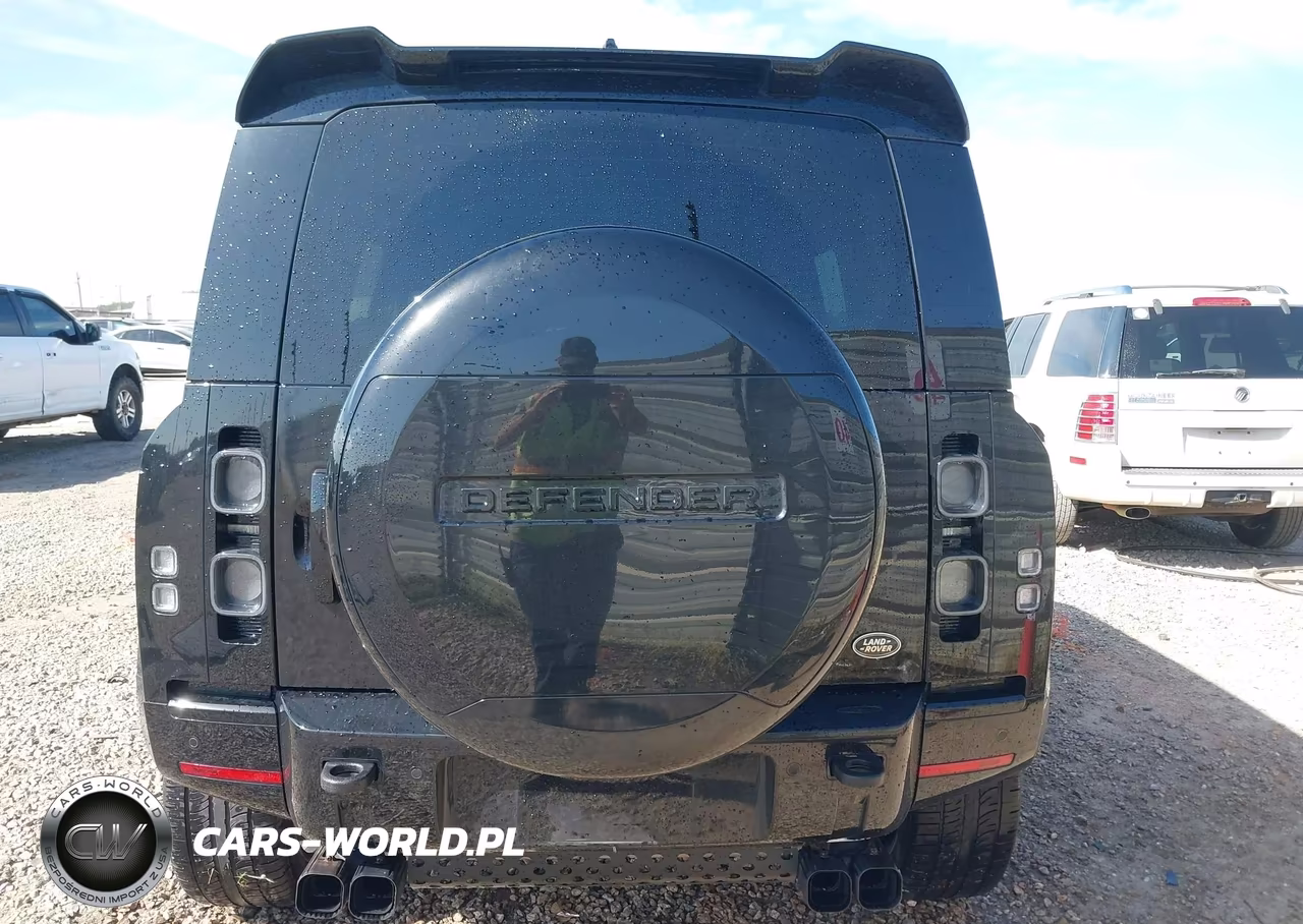 2022 Land Rover Defender 110 X-Dynamic Hse VIN:SALE37RUXN2079645 - 16