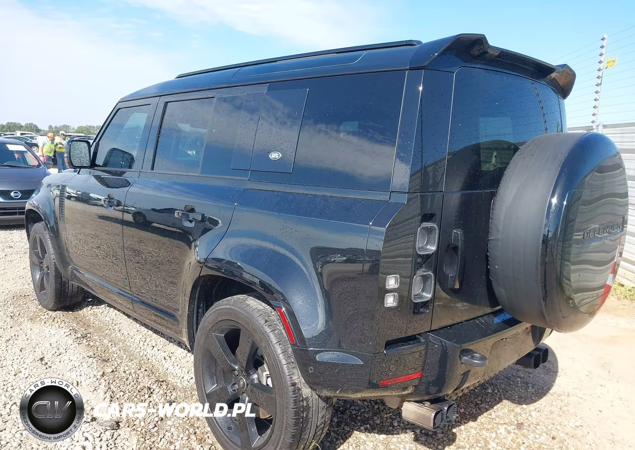 2022 Land Rover Defender 110 X-Dynamic Hse VIN:SALE37RUXN2079645 - 3