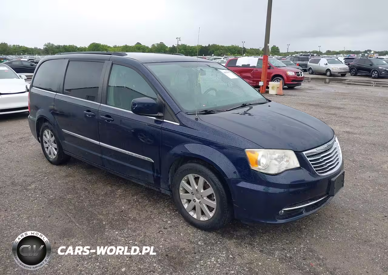 2014 Chrysler Town & Country Touring