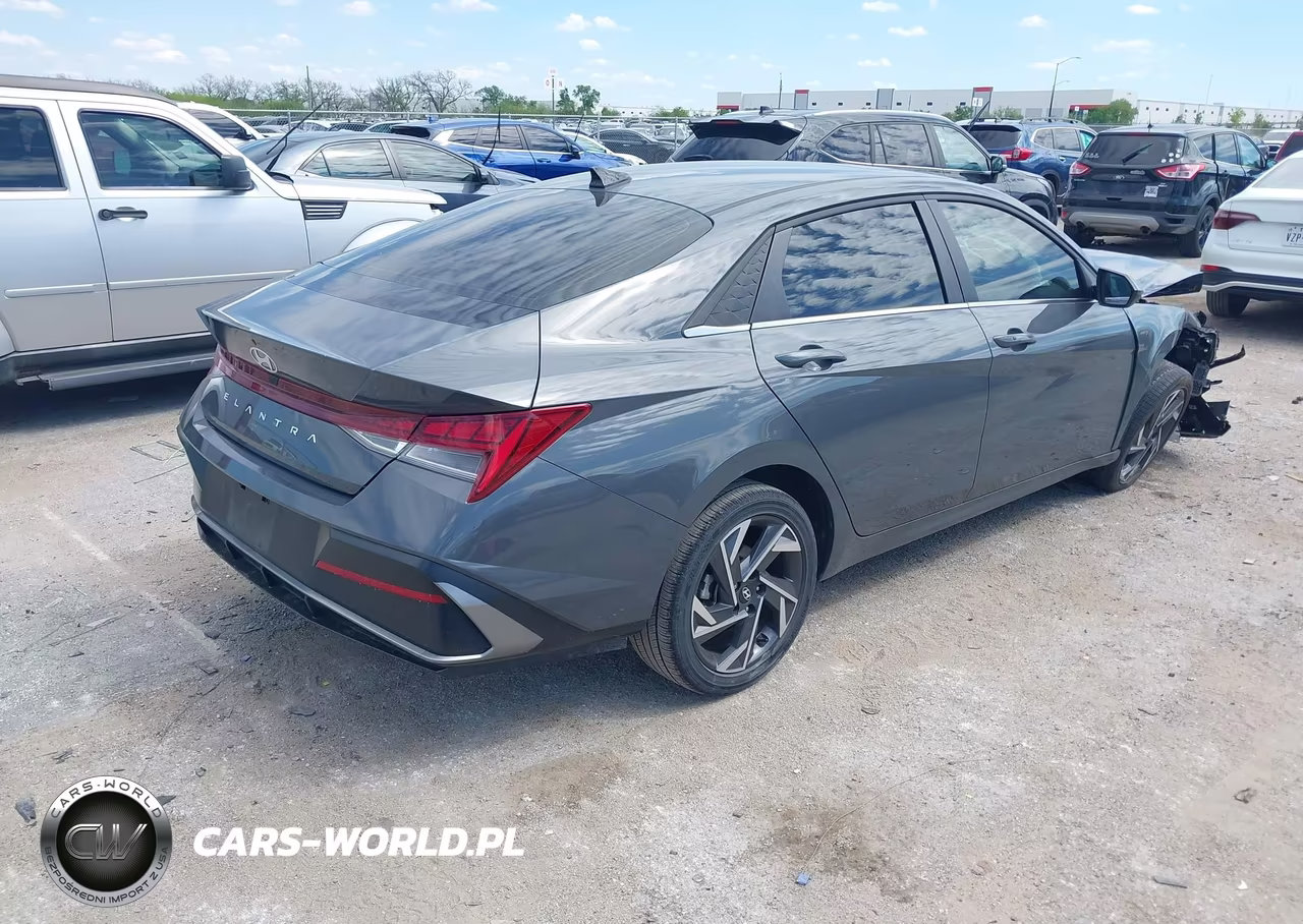 2025 Hyundai Elantra Sel Convenience VIN:KMHLS4DG5SU976997 - 4