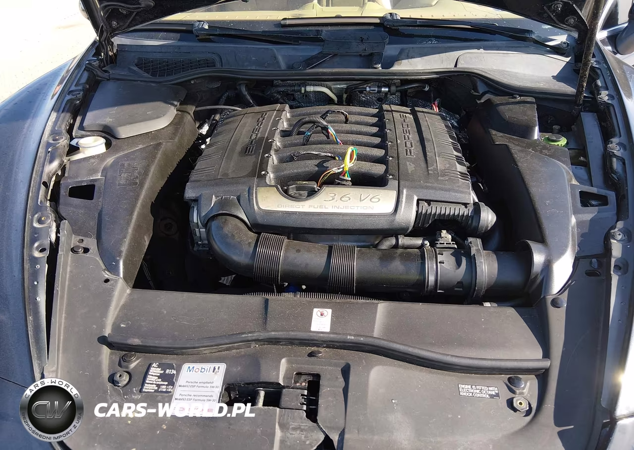 2011 Porsche Cayenne VIN:WP1AA2A25BLA08771 - 10