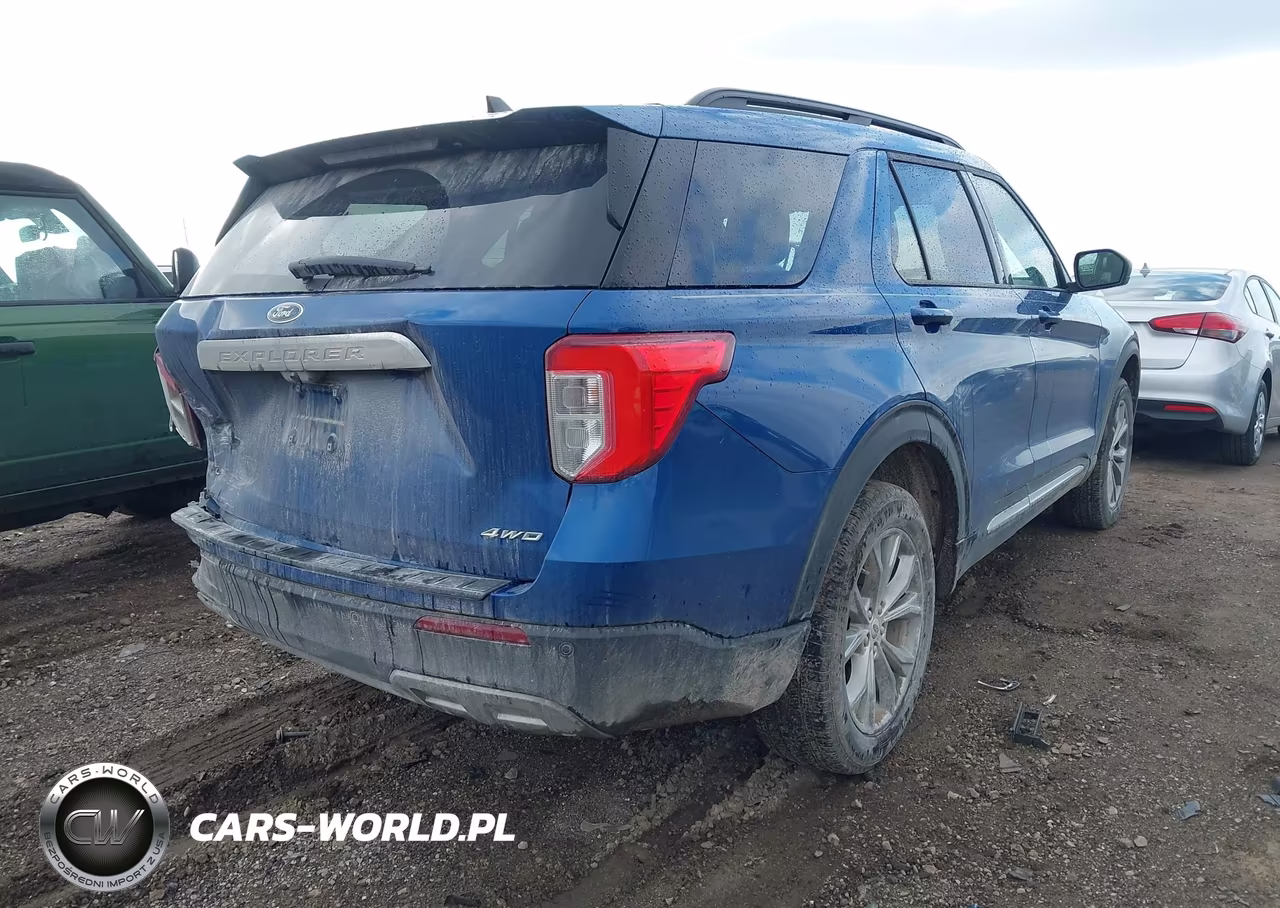 2022 Ford Explorer Xlt VIN:1FMSK8DH2NGC39061 - 4