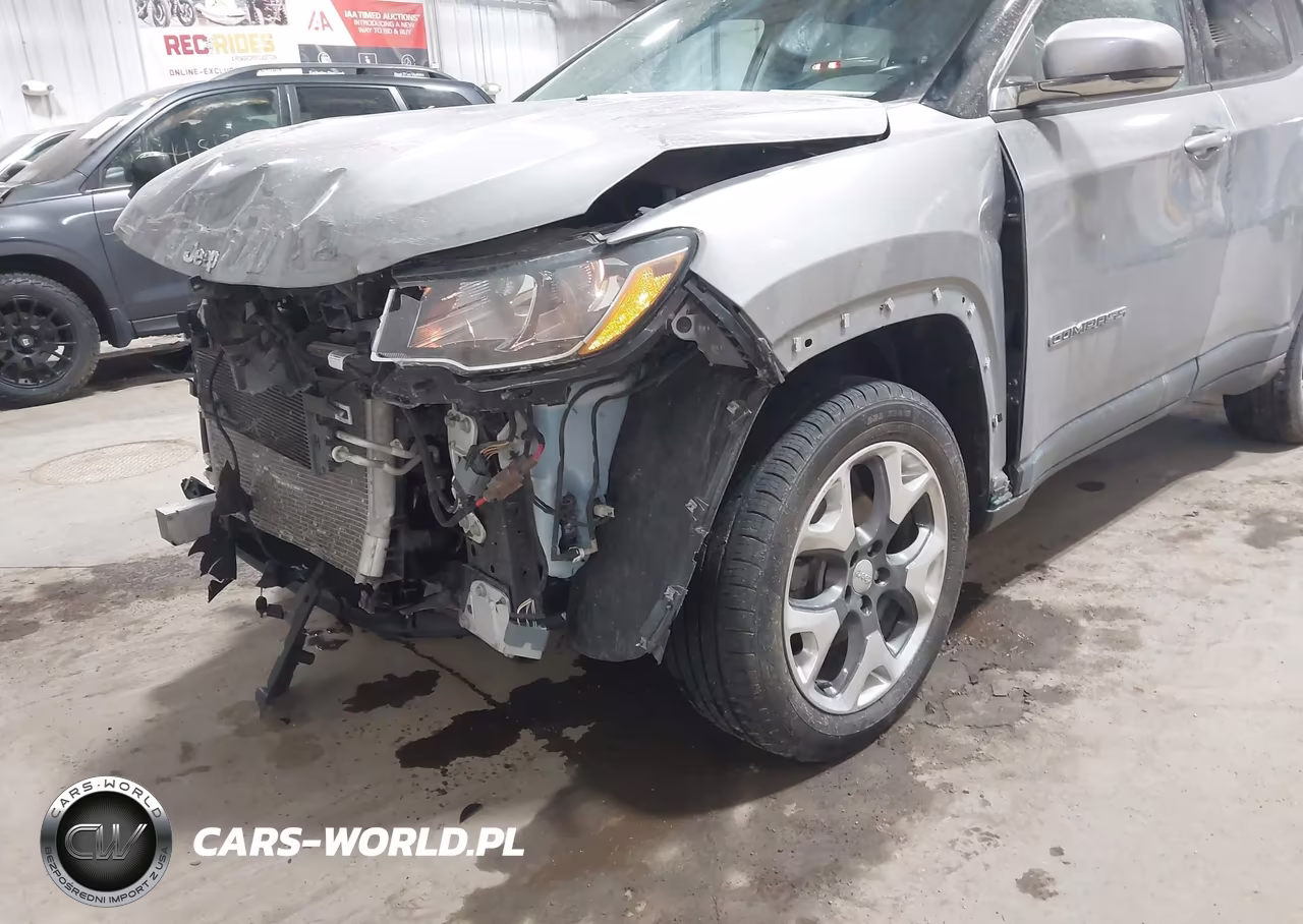 2019 Jeep Compass Limited 4X4 VIN:3C4NJDCB5KT752905 - 6