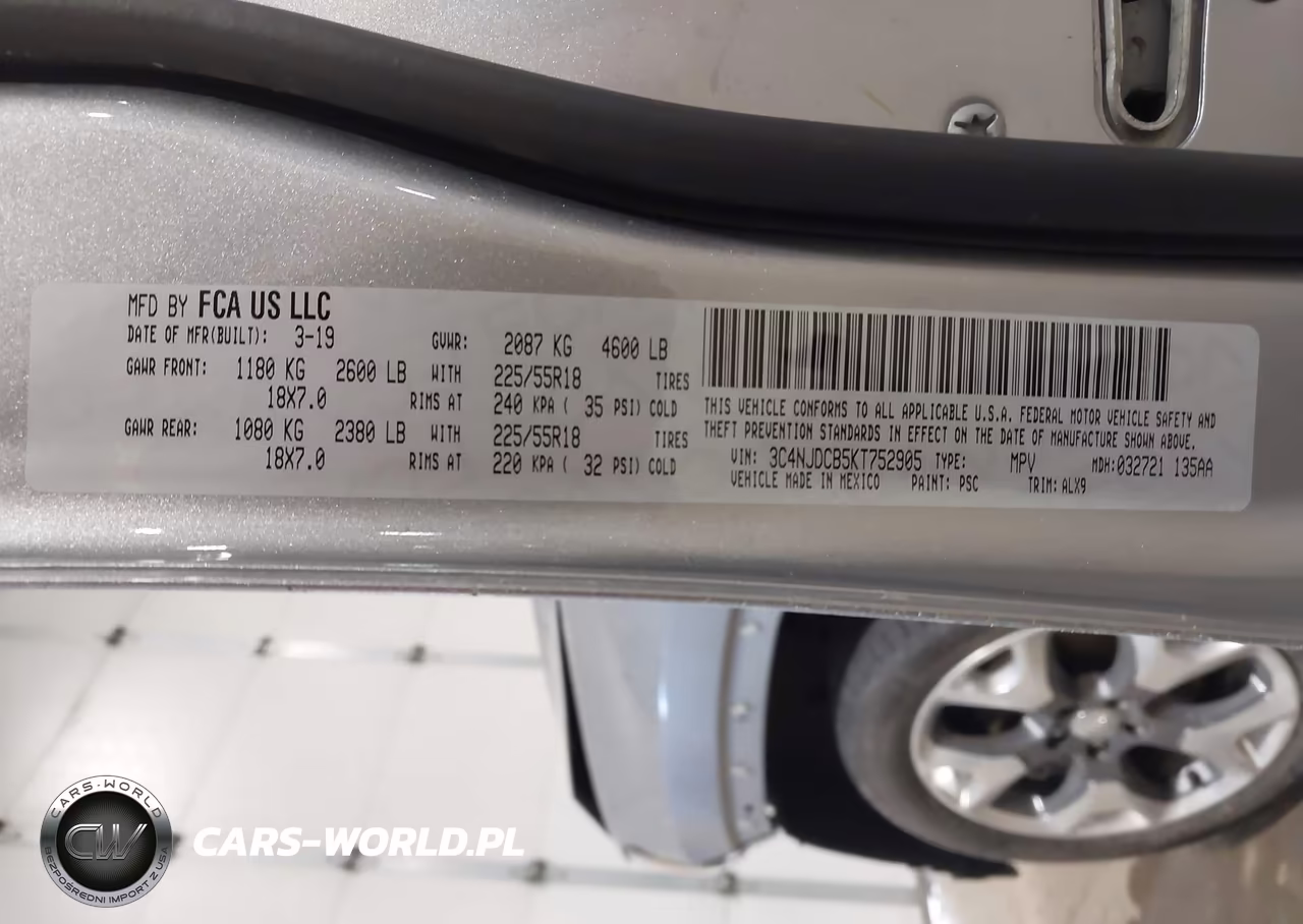 2019 Jeep Compass Limited 4X4 VIN:3C4NJDCB5KT752905 - 9