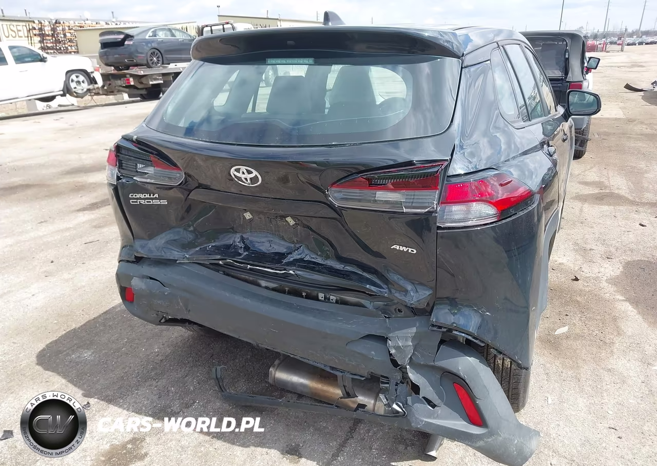2026 Toyota Corolla Cross L VIN:7MUAAABG0TV148674 - 6