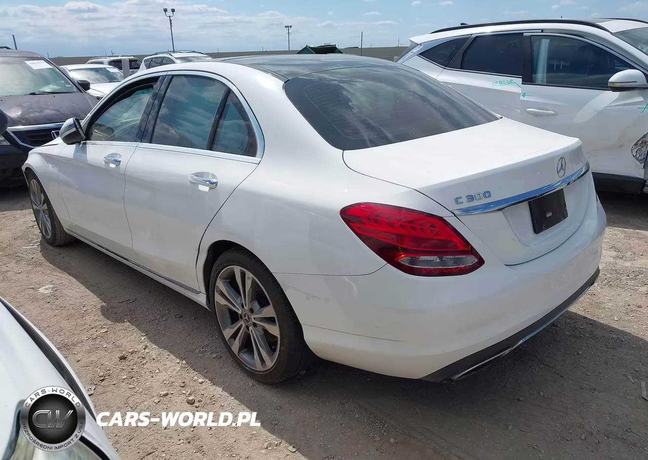 2018 Mercedes-Benz C 300 VIN:WDDWF4JB7JR389318 - 3