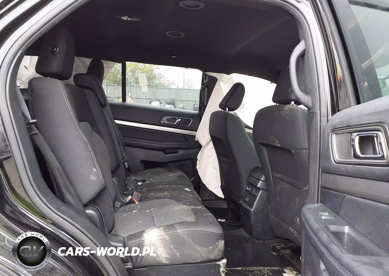 2019 Ford Explorer Xlt VIN:1FM5K8D83KGA15418 - 8