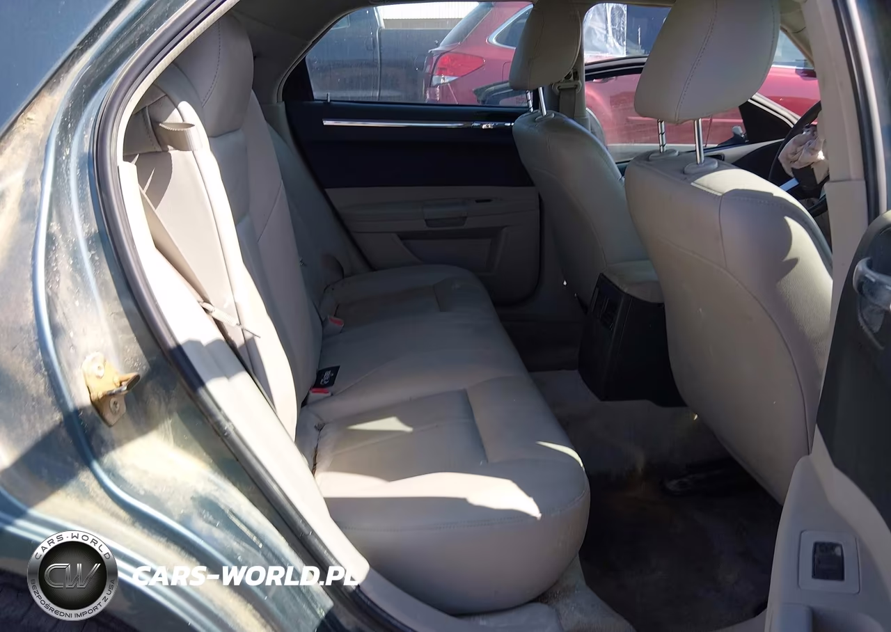 2005 Chrysler 300 Touring VIN:2C3JA53G95H117364 - 8