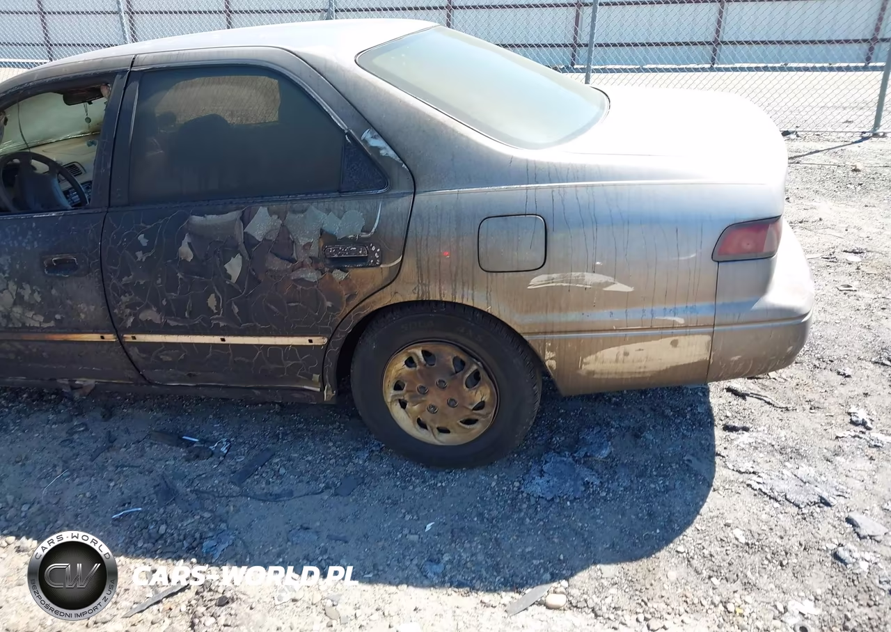 1999 Toyota Camry Ce VIN:4T1BG22K1XU903125 - 14