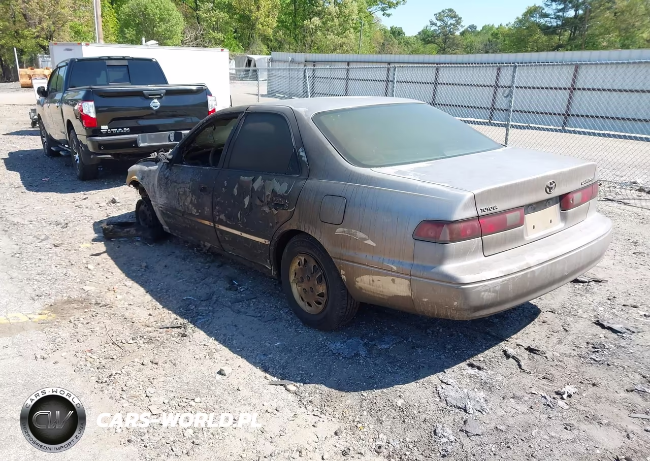 1999 Toyota Camry Ce VIN:4T1BG22K1XU903125 - 3