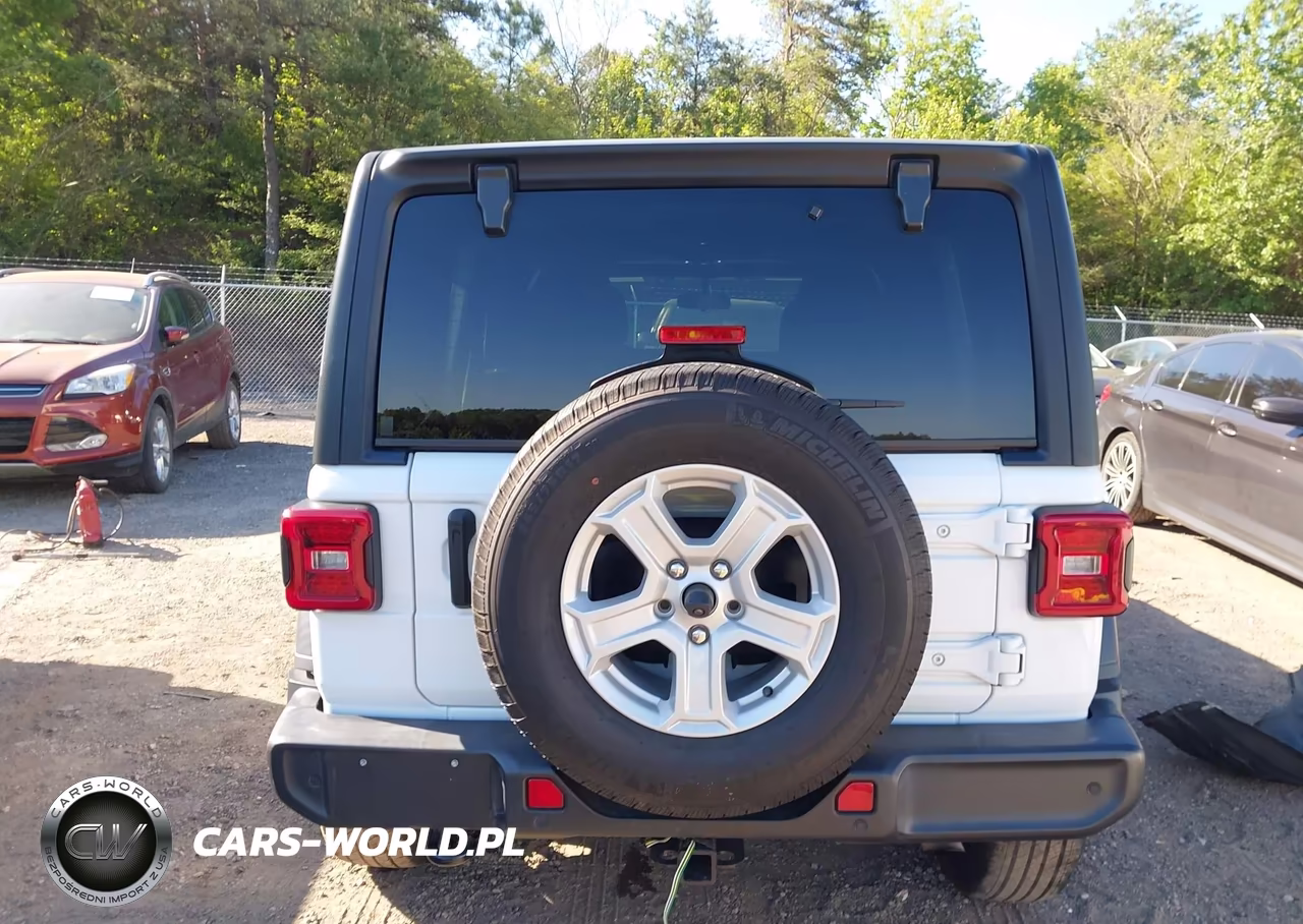 2021 Jeep Wrangler Unlimited Sport S 4X4 VIN:1C4HJXDN0MW814070 - 16