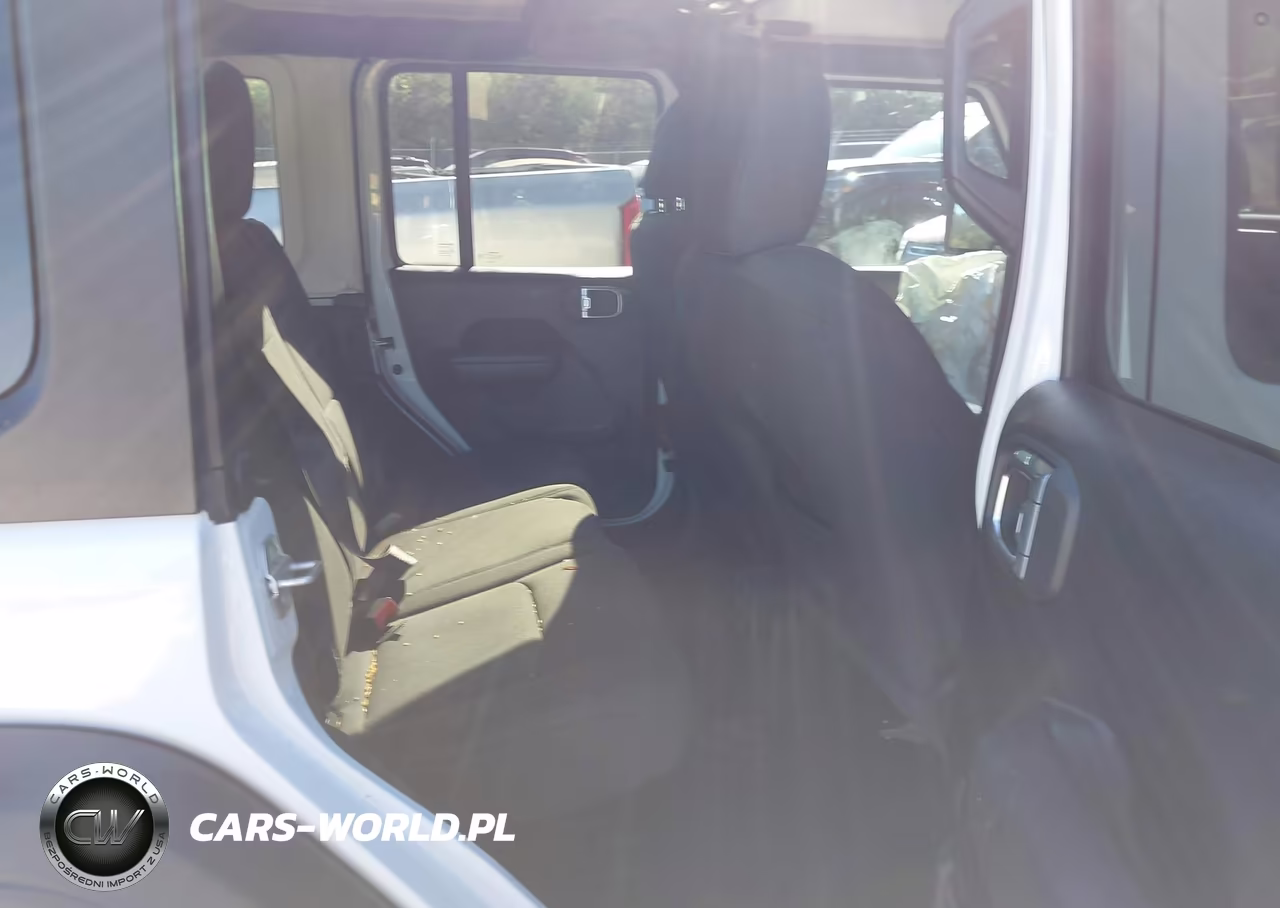 2021 Jeep Wrangler Unlimited Sport S 4X4 VIN:1C4HJXDN0MW814070 - 8