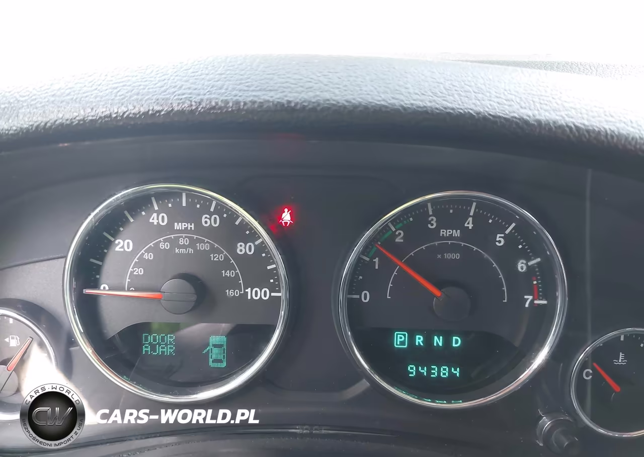 2012 Jeep Wrangler Unlimited Sahara VIN:1C4HJWEG8CL254888 - 7