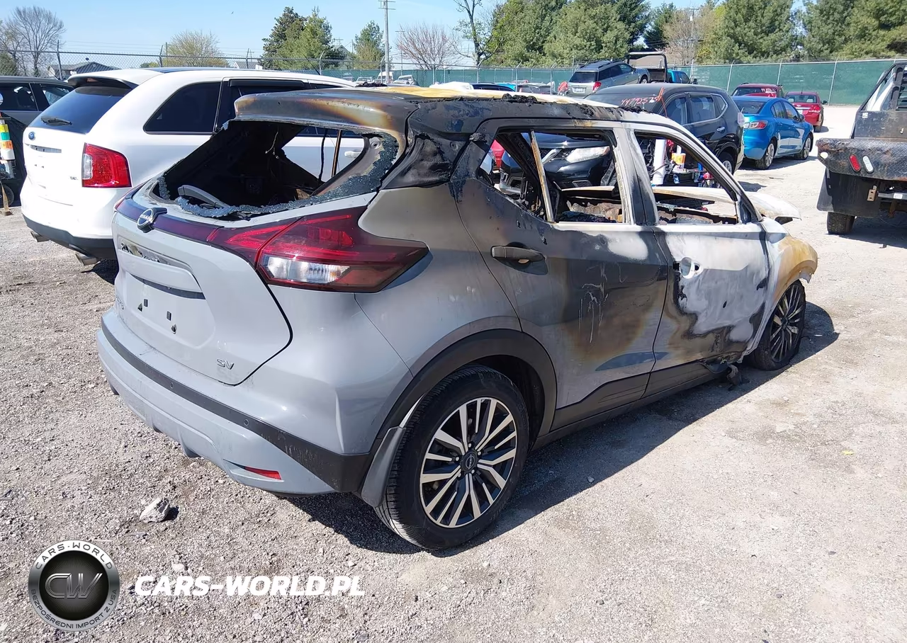 2023 Nissan Kicks Sv Xtronic Cvt VIN:3N1CP5CV9PL502969 - 4