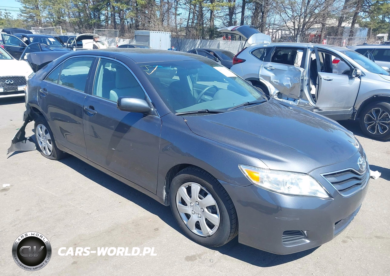 2010 Toyota Camry Le