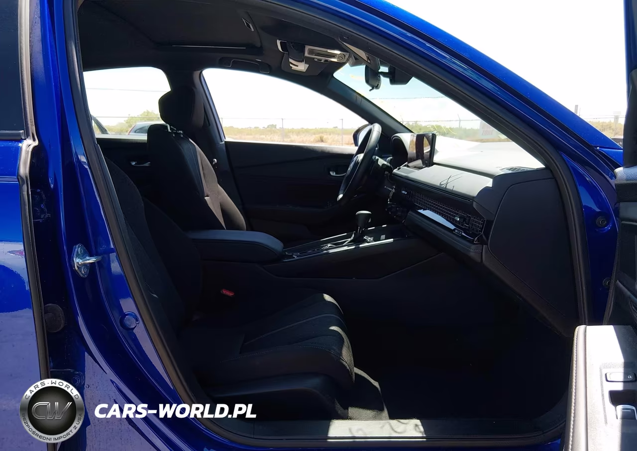 2025 Honda Accord Hybrid Sport VIN:1HGCY2F52SA055049 - 5