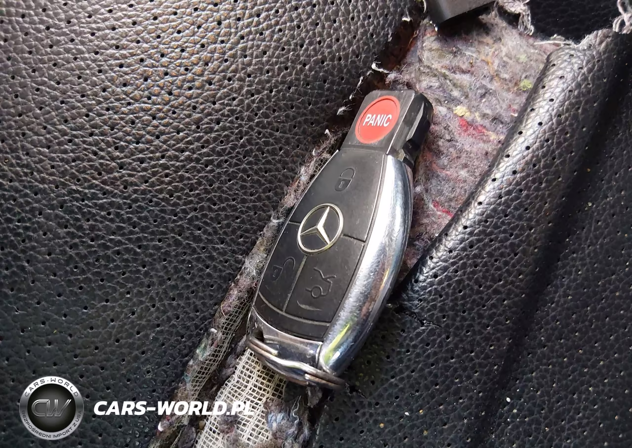 2008 Mercedes-Benz C 300 Sport 4Matic VIN:WDDGF81X98F076189 - 11
