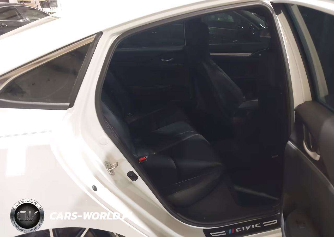 2020 Honda Civic Sport VIN:19XFC2F88LE024102 - 8
