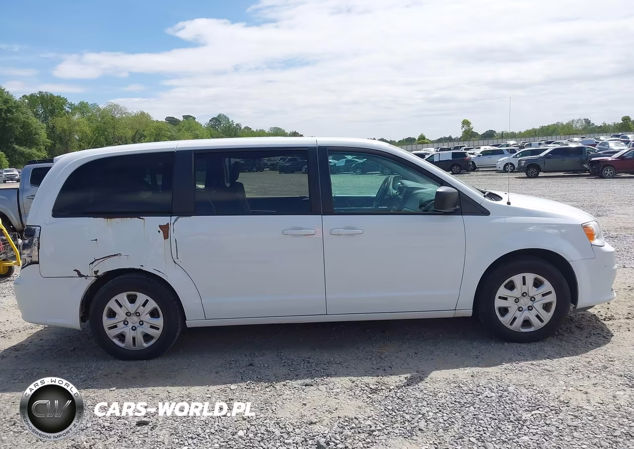 2018 Dodge Grand Caravan Se VIN:2C4RDGBG2JR133784 - 13