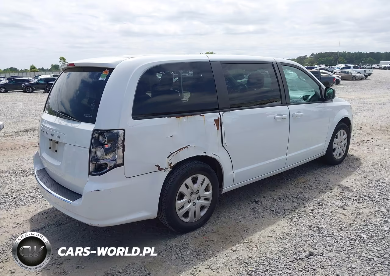 2018 Dodge Grand Caravan Se VIN:2C4RDGBG2JR133784 - 4