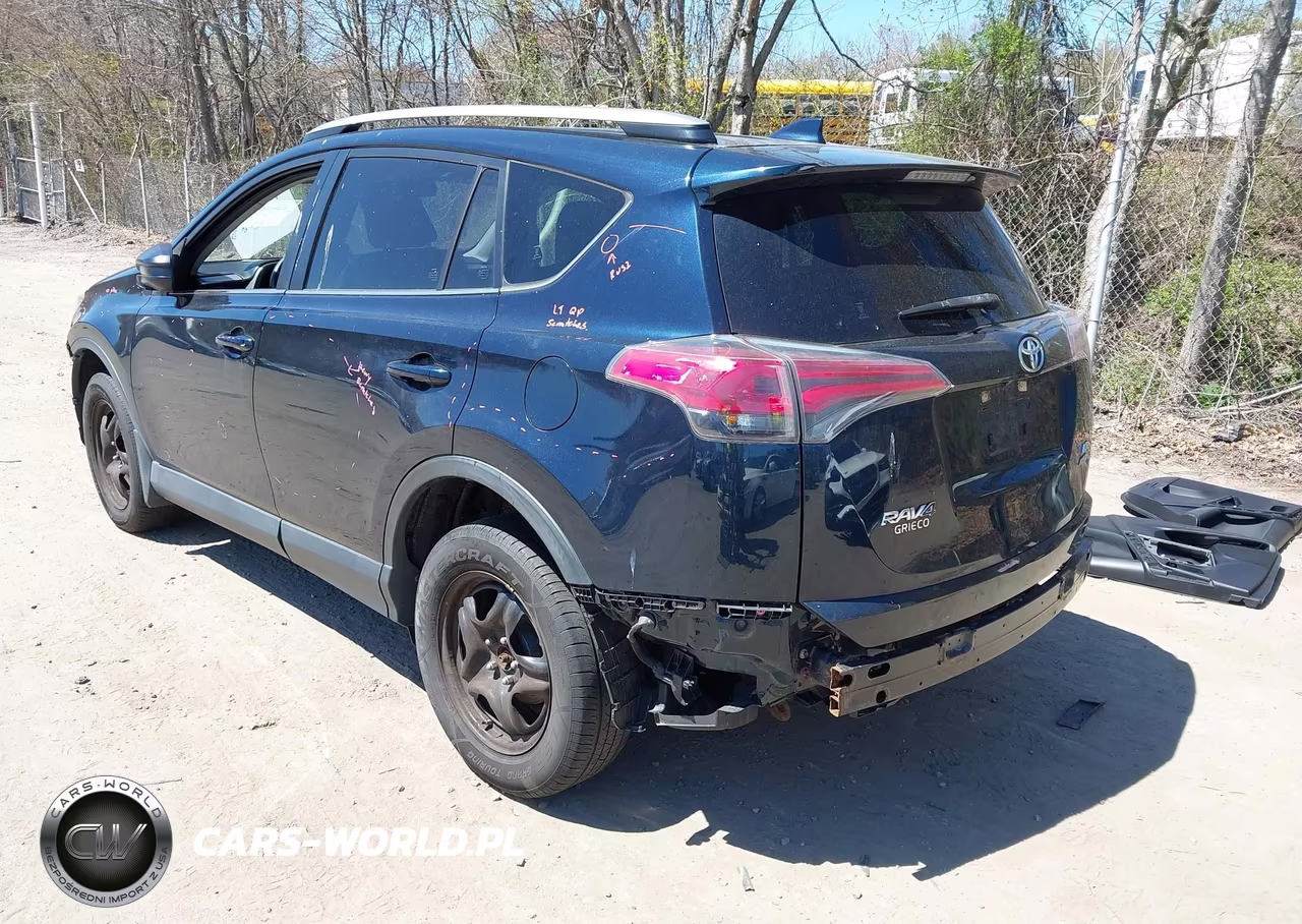 2017 Toyota Rav4 Le VIN:JTMBFREV1HJ700339 - 3
