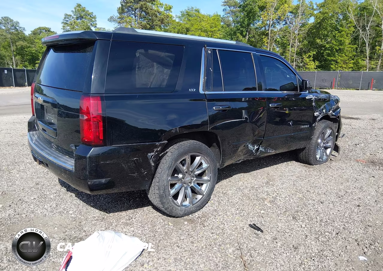 2015 Chevrolet Tahoe Ltz VIN:1GNSKCKCXFR700356 - 4