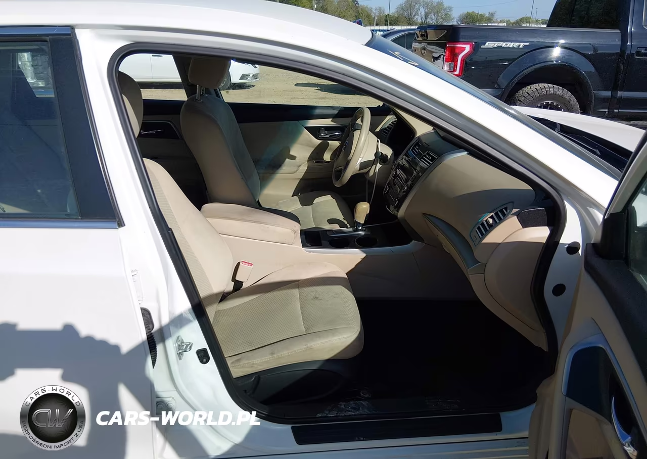2015 Nissan Altima 2.5 S VIN:1N4AL3AP3FC101796 - 5