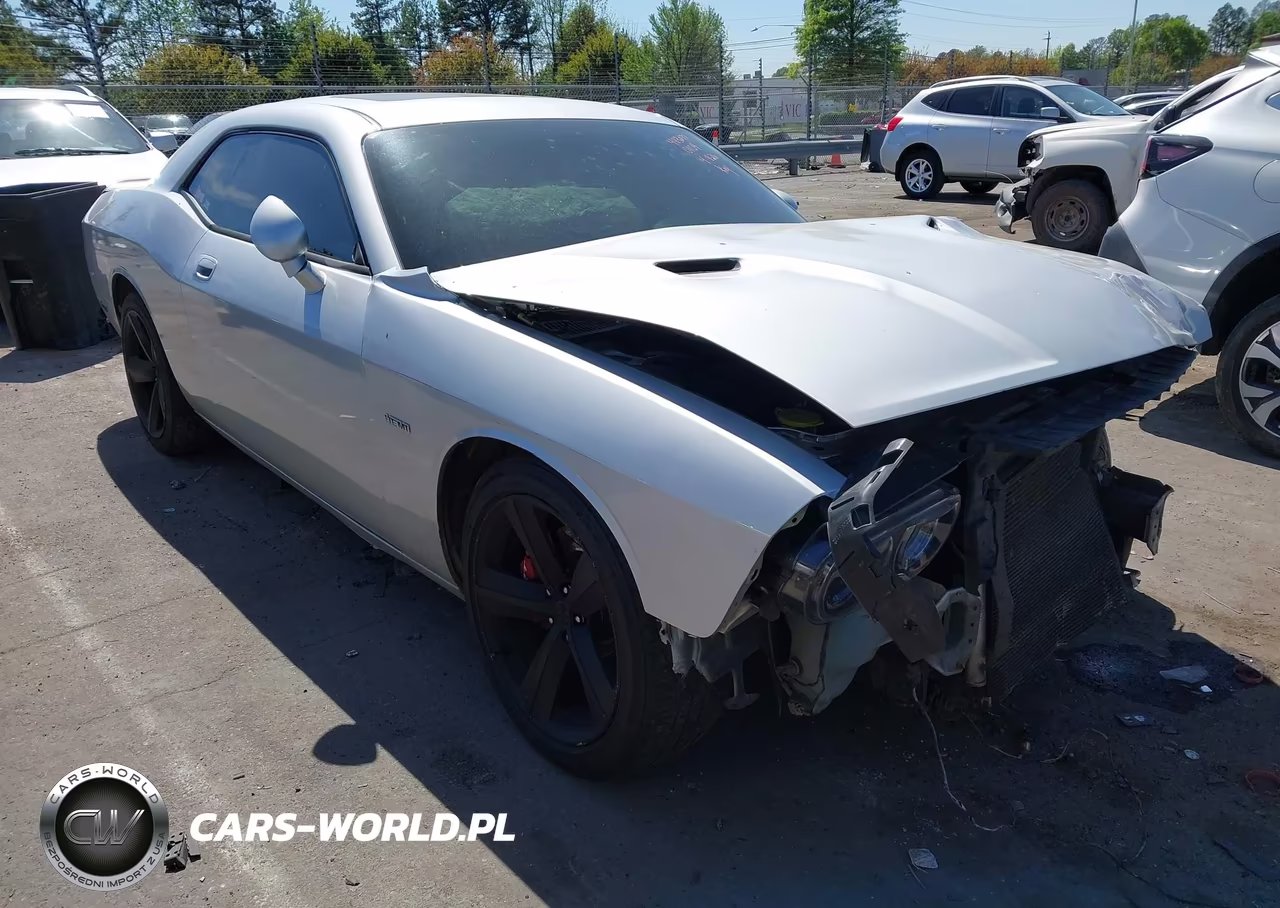 2009 Dodge Challenger Srt8