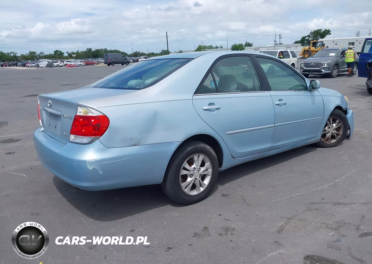 2006 Toyota Camry Le V6 VIN:4T1BF32K06U633067 - 4