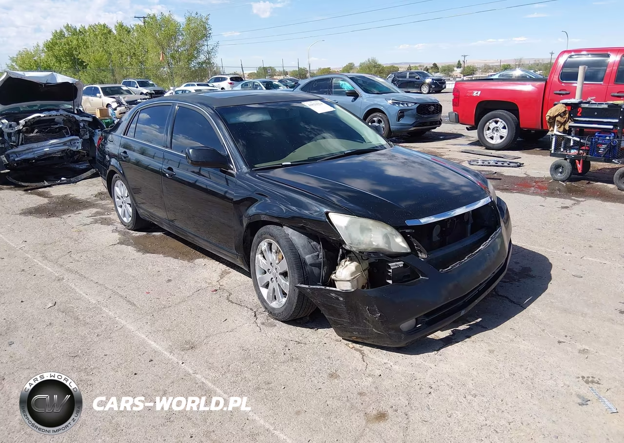 2005 Toyota Avalon Xls