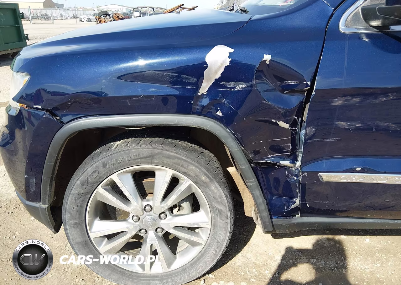 2013 Jeep Grand Cherokee Laredo VIN:1C4RJFAGXDC556470 - 6